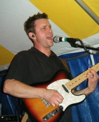 Guitar Teacher, Bass Guitar Teacher, Drum Teacher Brandon