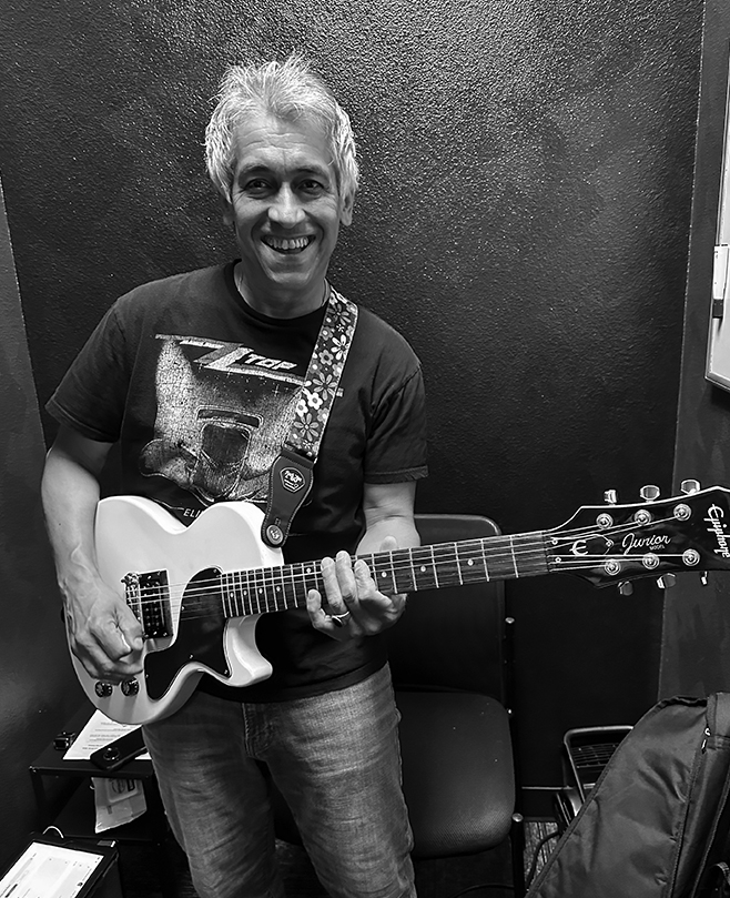 Guitar Teacher Rico Southee 