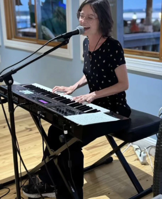 Vocal Teacher, Keyboard + Piano Teacher Sarah Bird