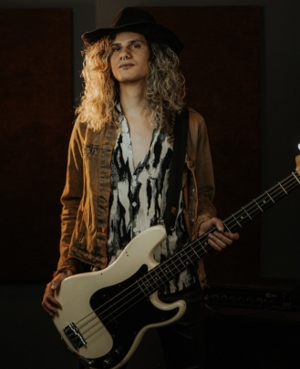 Professor de Cordas Ramisses Mike