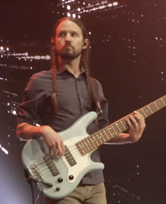 Bass Guitar Teacher Gregory Hagen