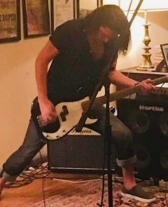 Guitar Teacher, Bass Guitar Teacher Chris