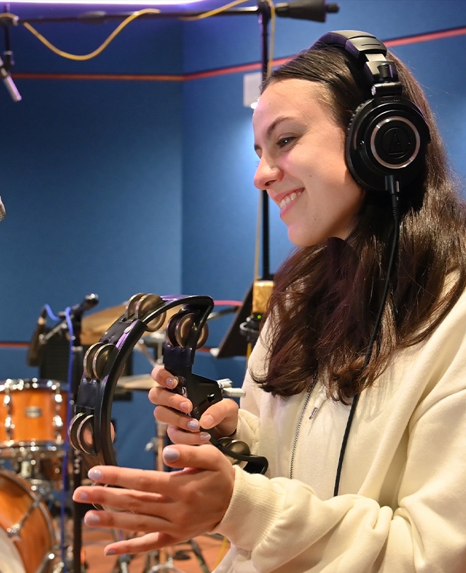 Drums Teacher Sophia Elliott