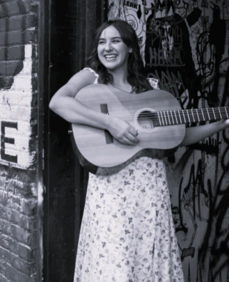 Vocal Teacher, Keyboard + Piano Teacher Sofia