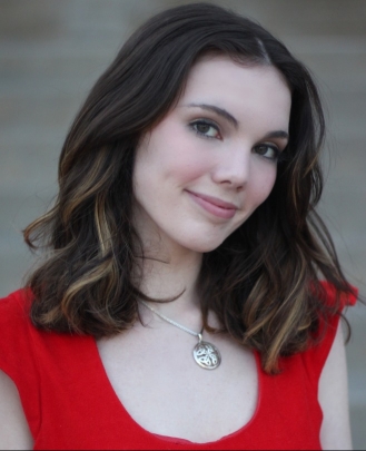 Vocal Teacher, Keyboard + Piano Teacher Maeve S.