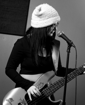 Vocal Teacher, Keyboard + Piano Teacher, Bass Guitar Teacher Terra