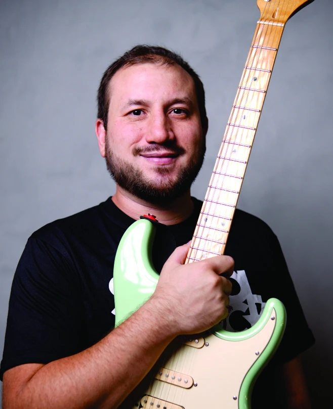 Professor de Guitarra Avraham