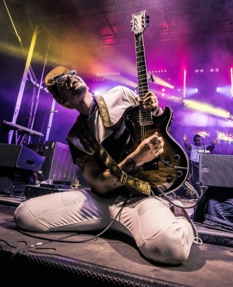 Guitar Teacher Bob Markouc