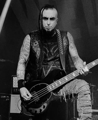 Bass Guitar Teacher Troy 