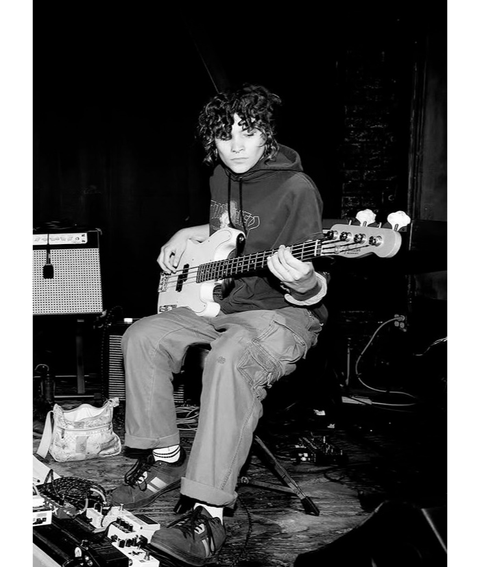 Guitar Teacher, Bass Guitar Teacher, Drums Teacher, Keyboard + Piano Teacher Mada Harper