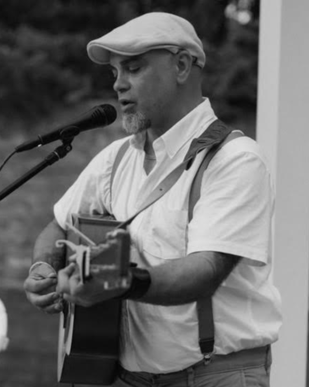 Guitar Teacher, Vocal Teacher, Keyboard + Piano Teacher Frank C.