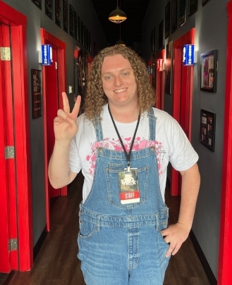 Guitar Teacher, Bass Guitar Teacher, Keyboard + Piano Teacher Harper