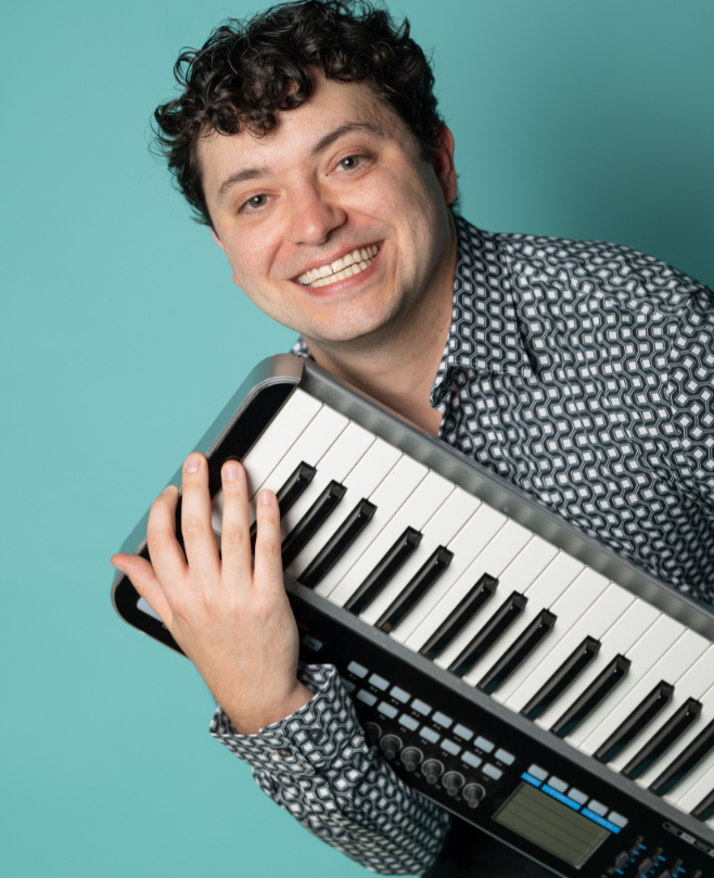 Keyboard + Piano Teacher, Bass Guitar Teacher, Guitar Teacher, Vocal Teacher Sam Muccio