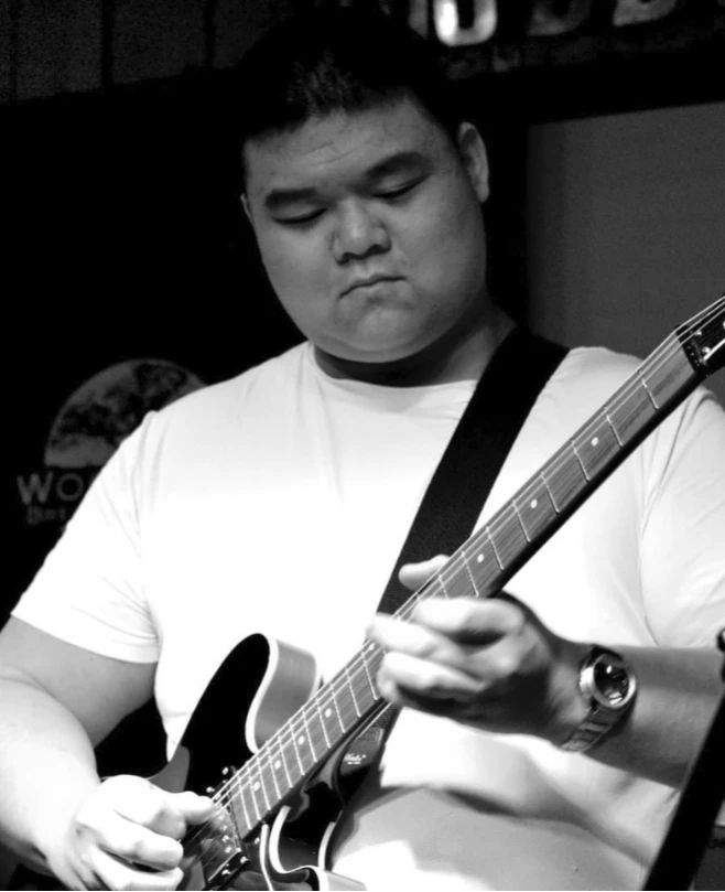 Guitar Teacher, Bass Guitar Teacher Benson