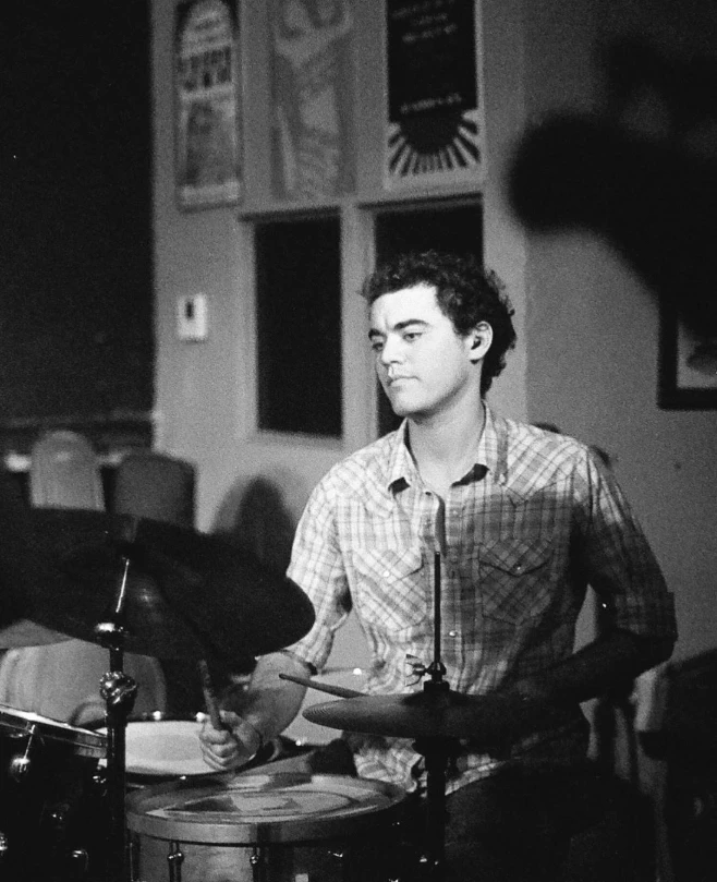 Drum Teacher, Guitar Teacher, Bass Guitar Teacher Victor