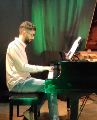 Instrutor de Teclado + Piano, Instrutor de Ensaio Vinícius Arriel