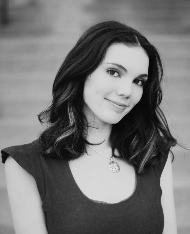 Vocal Teacher, Keyboard + Piano Teacher Maeve