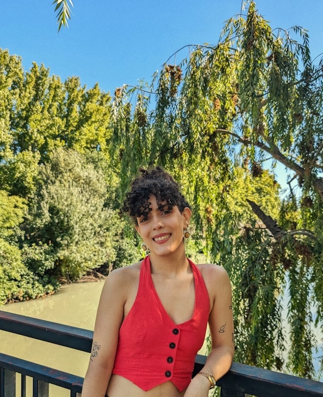 Keyboard + Piano Teacher Ana Della Sala