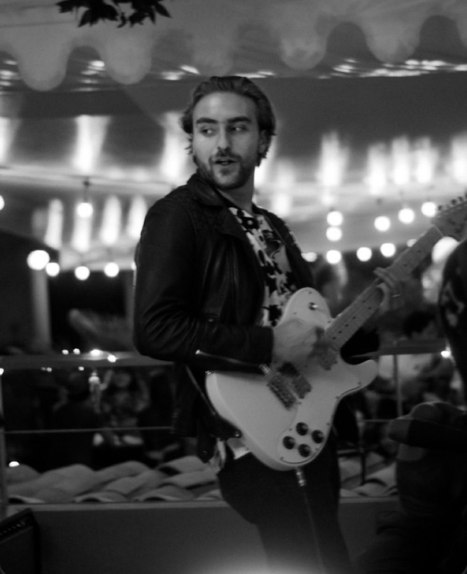 Guitar Teacher Sebastián Mancillas