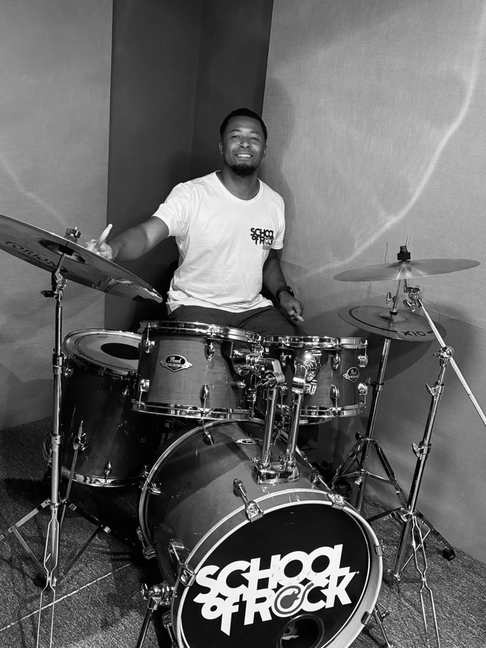 Professor de Bateria - Musicalização infantil e Introdução musical Eduardo Alves