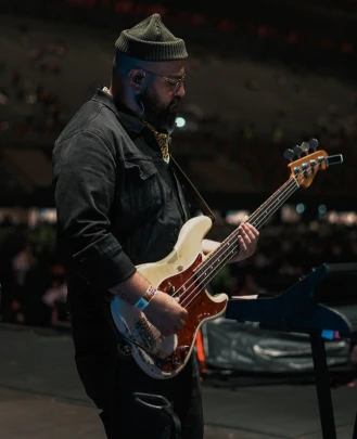 Profesor de Baja, Profesor de Guitarra, Profesor de Teclado Rodrigo Amero