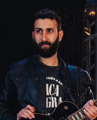 Professor de Guitarra Júlio Fernandes