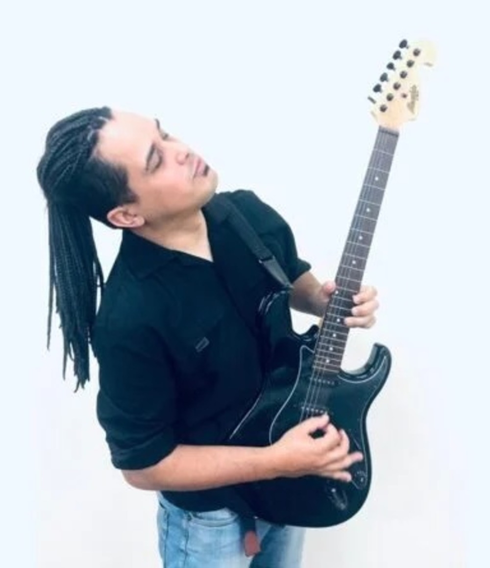 Professor de Cordas, Vocal e Teclas Will Matheus