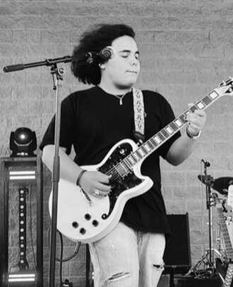 Singing Teacher, Guitar Teacher, Drum Teacher, Bass Guitar Teacher Zach Hernandez